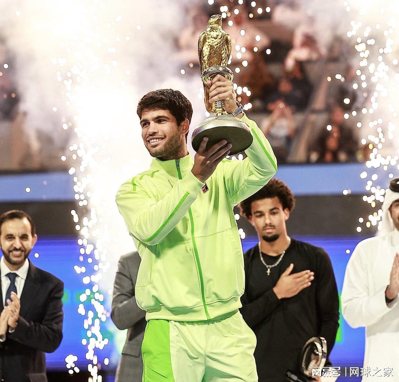 华体会-阿尔卡拉斯多哈夺冠后坦言:成功不仅仅是捧起奖杯